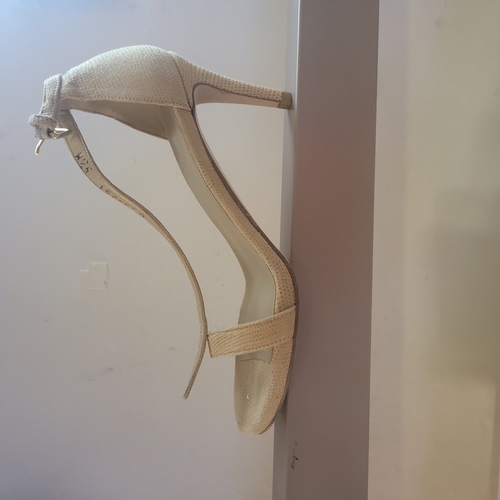 Stuart Weitzman Shoes